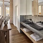 Hotel The View 4*