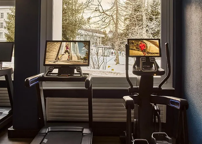 فندق The View 4*